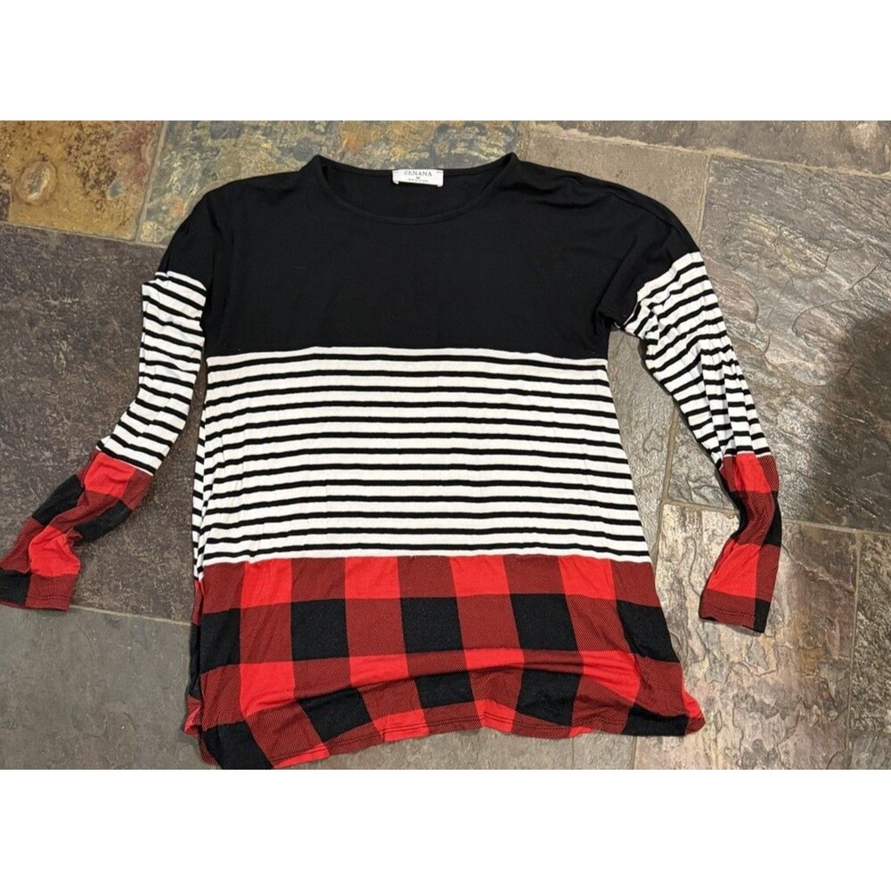 Zenana Women’s Color Block Top Round Neck Pullover Curved Hem Red/Black M